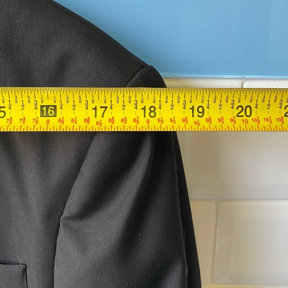 Carolina Herrera women’s Black blazer - Picture 11 of 14